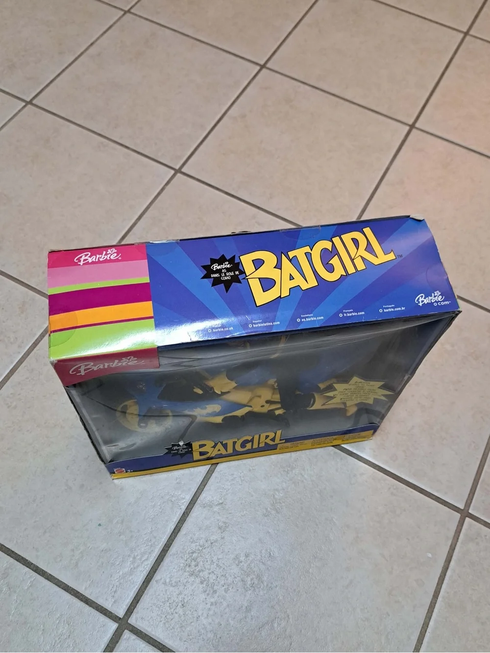 Barbie 2003 Mattel Barbie as Batgirl doll set (model C7458)